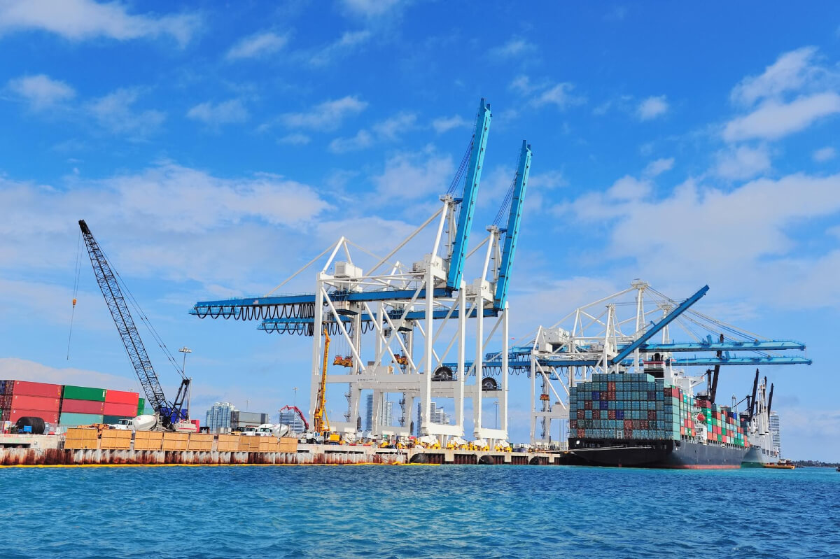 Recent Problems of air freight transportation